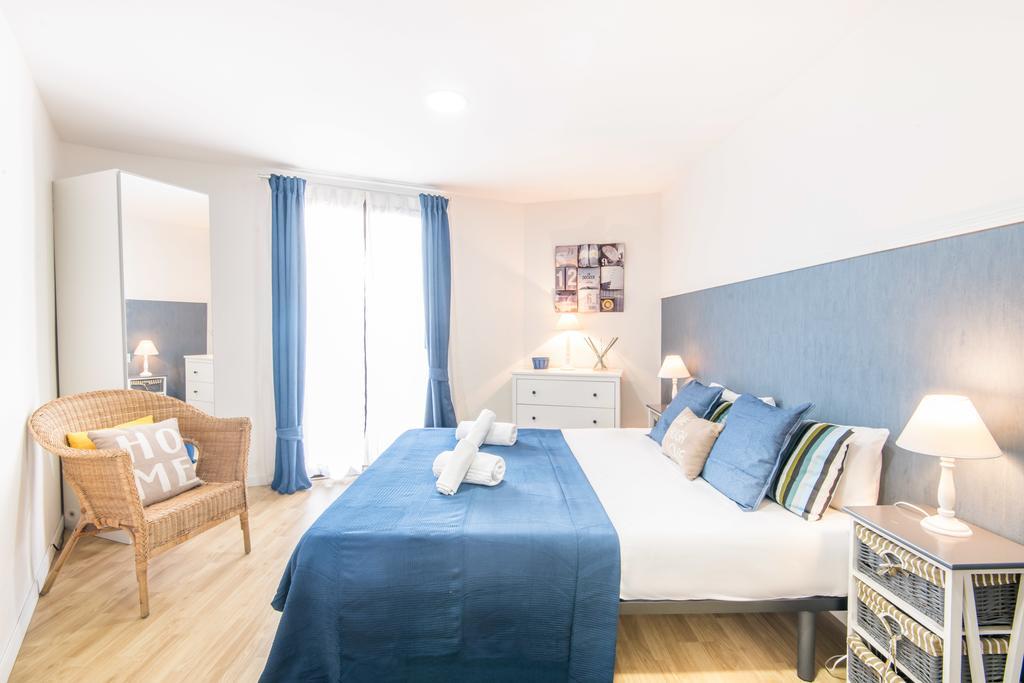 Be Barcelona Plaza Catalunya Apartment Exterior photo