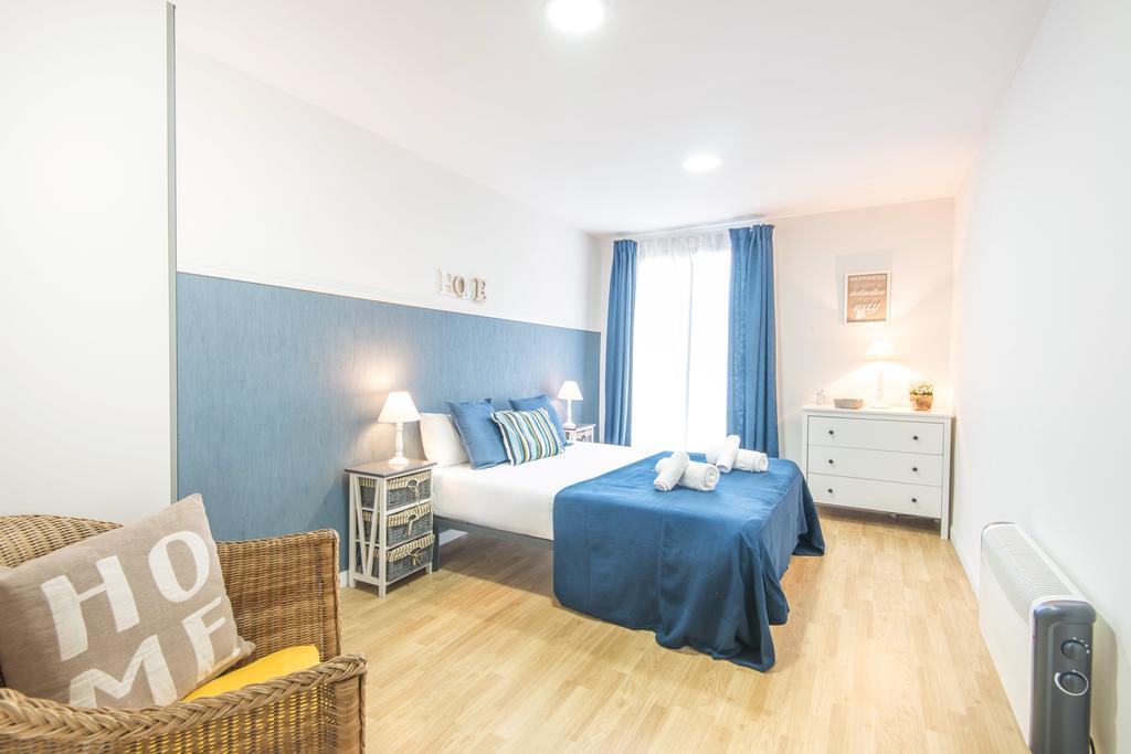 Be Barcelona Plaza Catalunya Apartment Exterior photo
